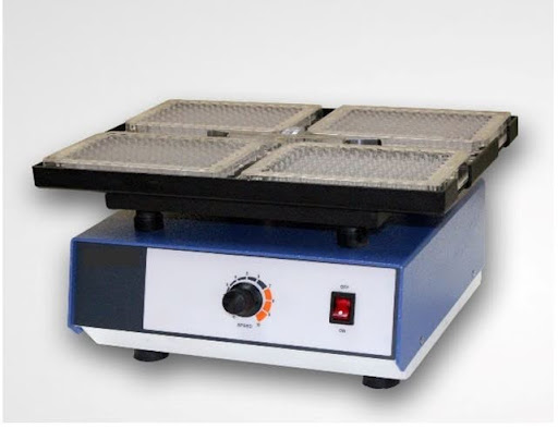 Microplate shaker